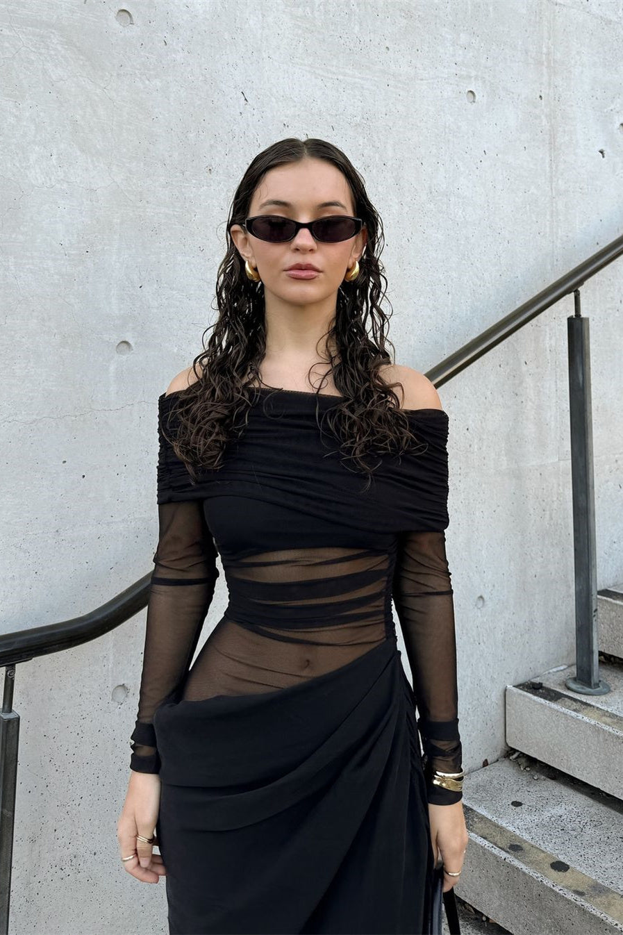 Robe Longue Drapée Épaules Nues Découpes Modernes-Dresses-Marais Paris-Marais Paris