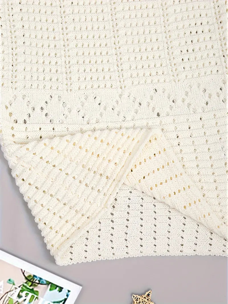 Robe Maxi Crochet Bohème - Bretelles Spaghetti, Ourlet Ajouré-Dresses-Marais Paris-Marais Paris