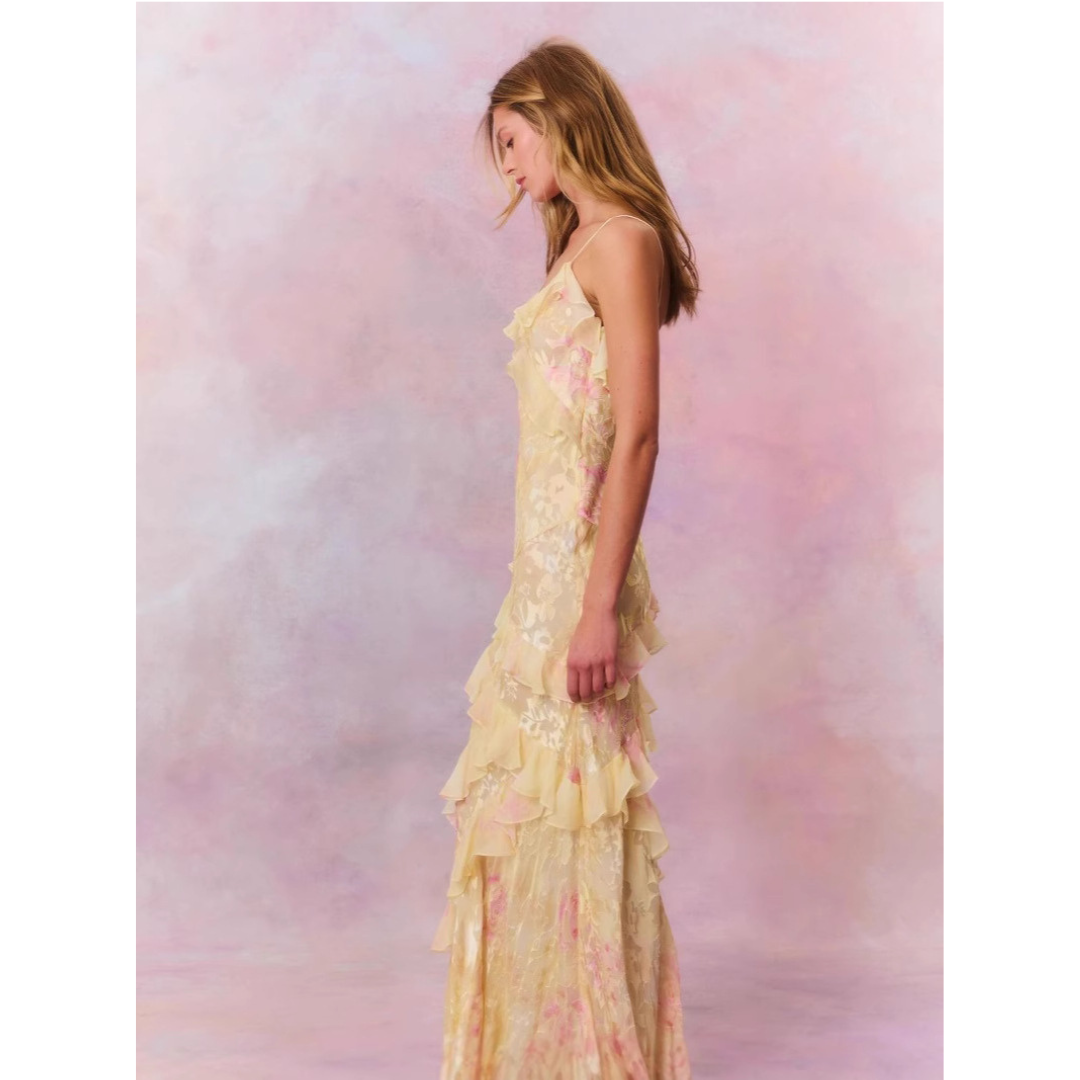 Robe Fluide Sans Manches – Bretelles Fines & Volants