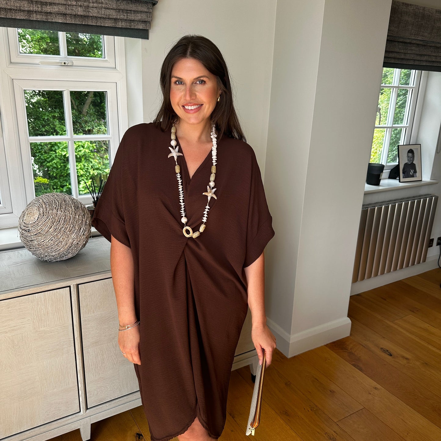 Robe Midi Détail Nœud Torsadé Manches Courtes-Belle Rose Fashion-Bellerose Fashion