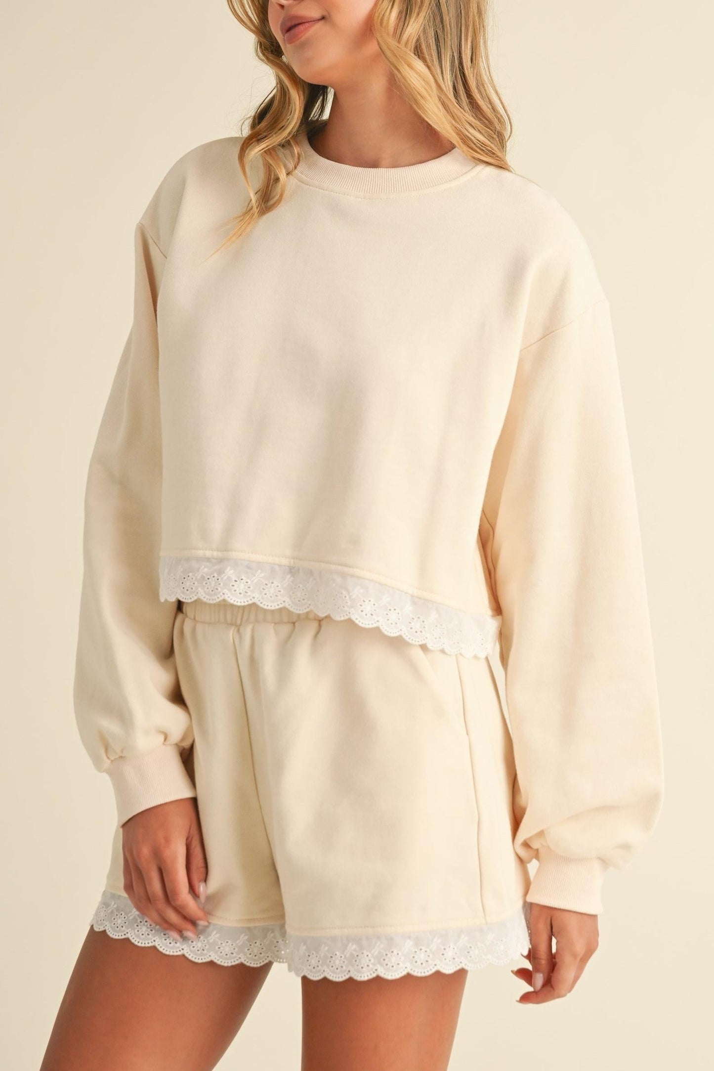 Ensemble Sleepwear Femme - Sweat Court & Short Dentelle - Confortable-Sets-Marais Paris-Marais Paris