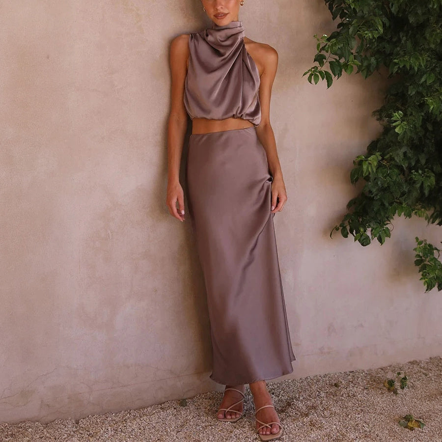 Robe Maxi Élégante à Encolure Halter pour Événements-Long set-Marais Paris-Marais Paris