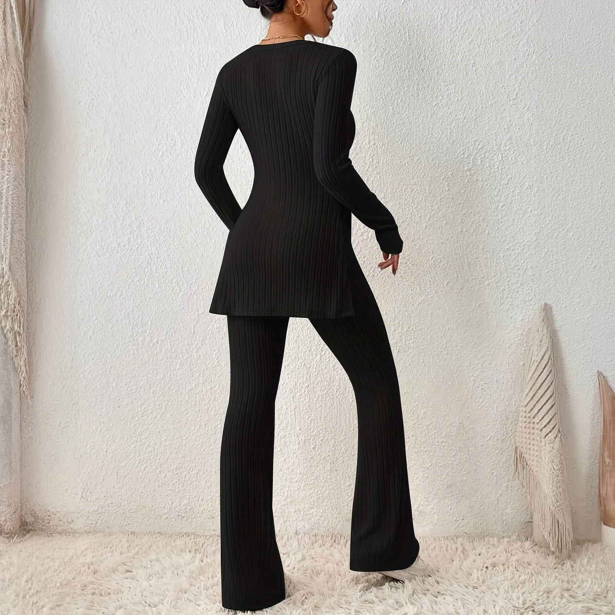 Ensemble Actif Élégant - Haut à Manches Longues et Pantalon Évasé-Marais Paris-Marais Paris