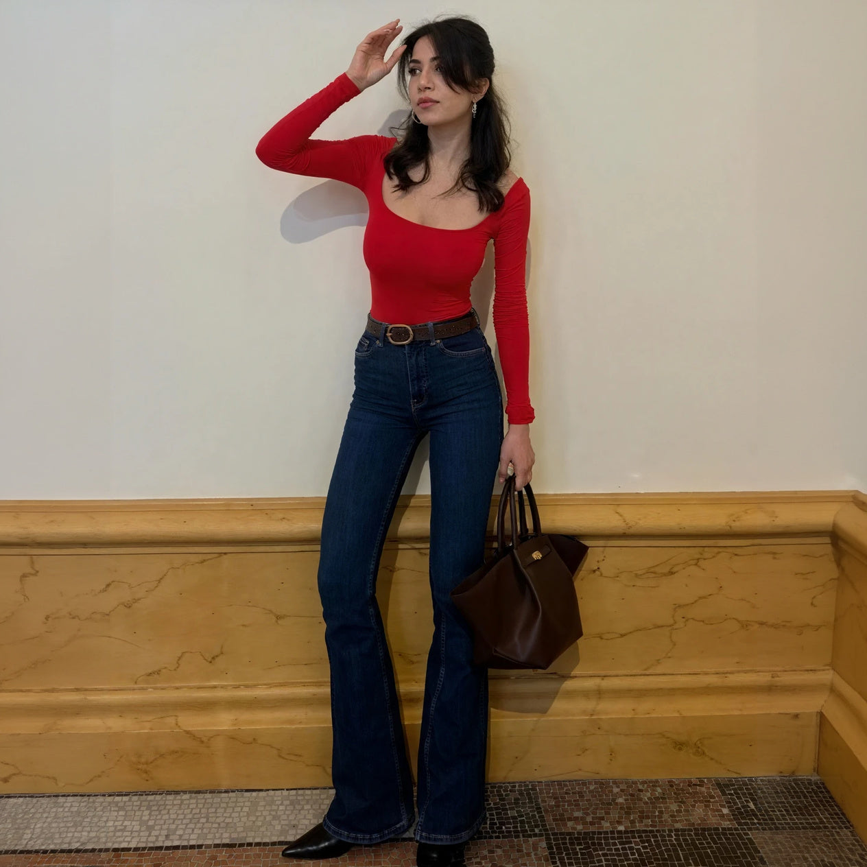 Haut à Manches Longues Femme - Coupe Ajustée, Encolure Dégagée-Marais Paris-Marais Paris