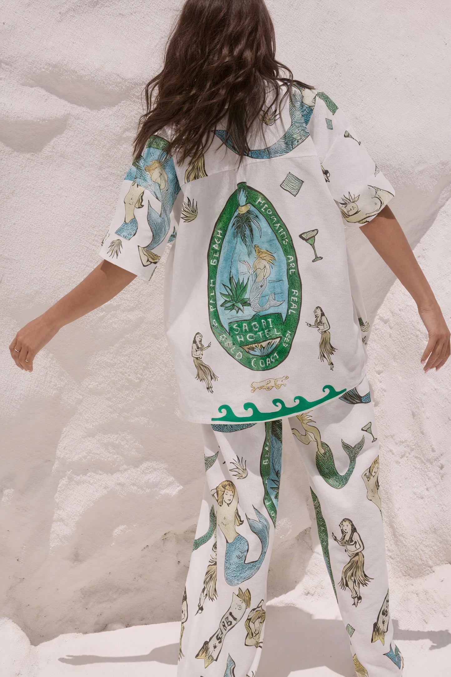 Pyjama Femme Imprimé Sirène – Chemise Boutonnée & Pantalon Confortable-79730-b771e91a-e5f1-4e29-819e-4a47e5a961fc