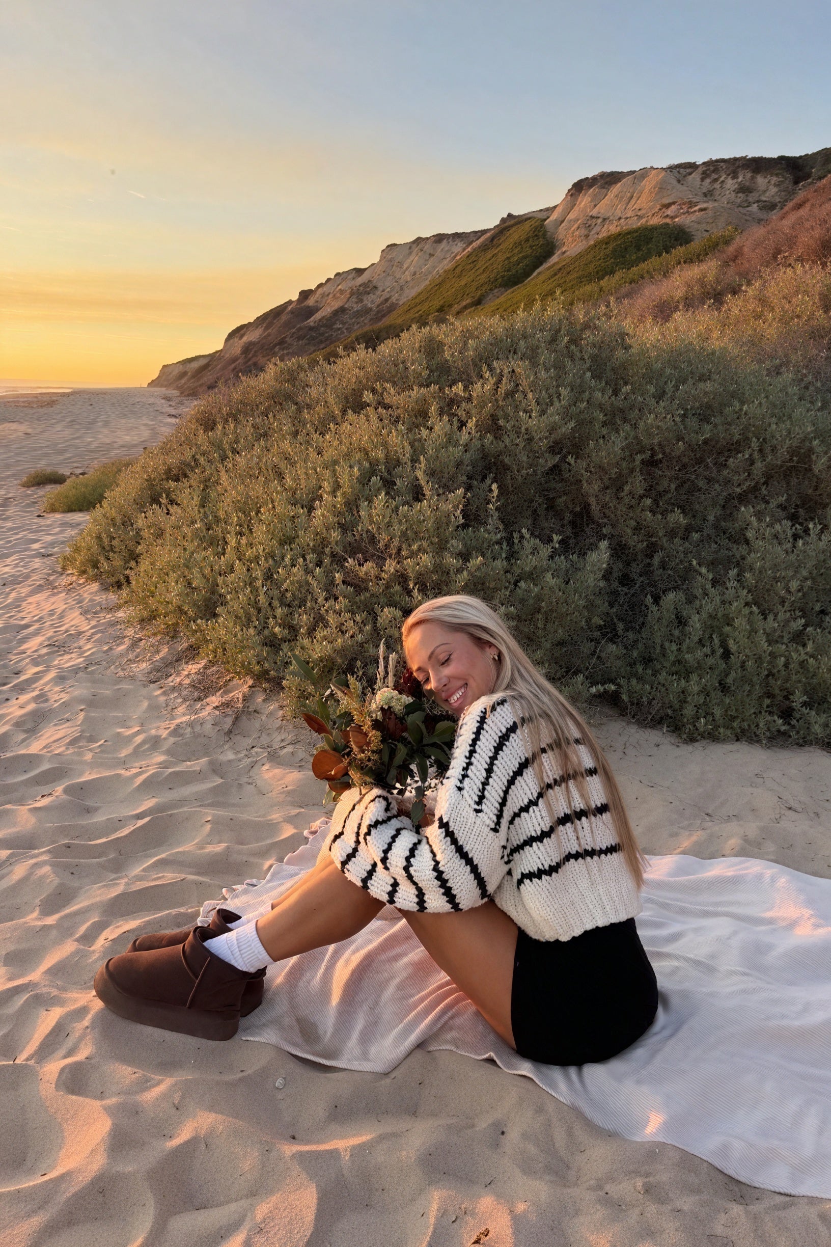 Pull Court Tricoté à Rayures - Coupe Moderne, Confortable-Sweaters-Marais Paris-Marais Paris