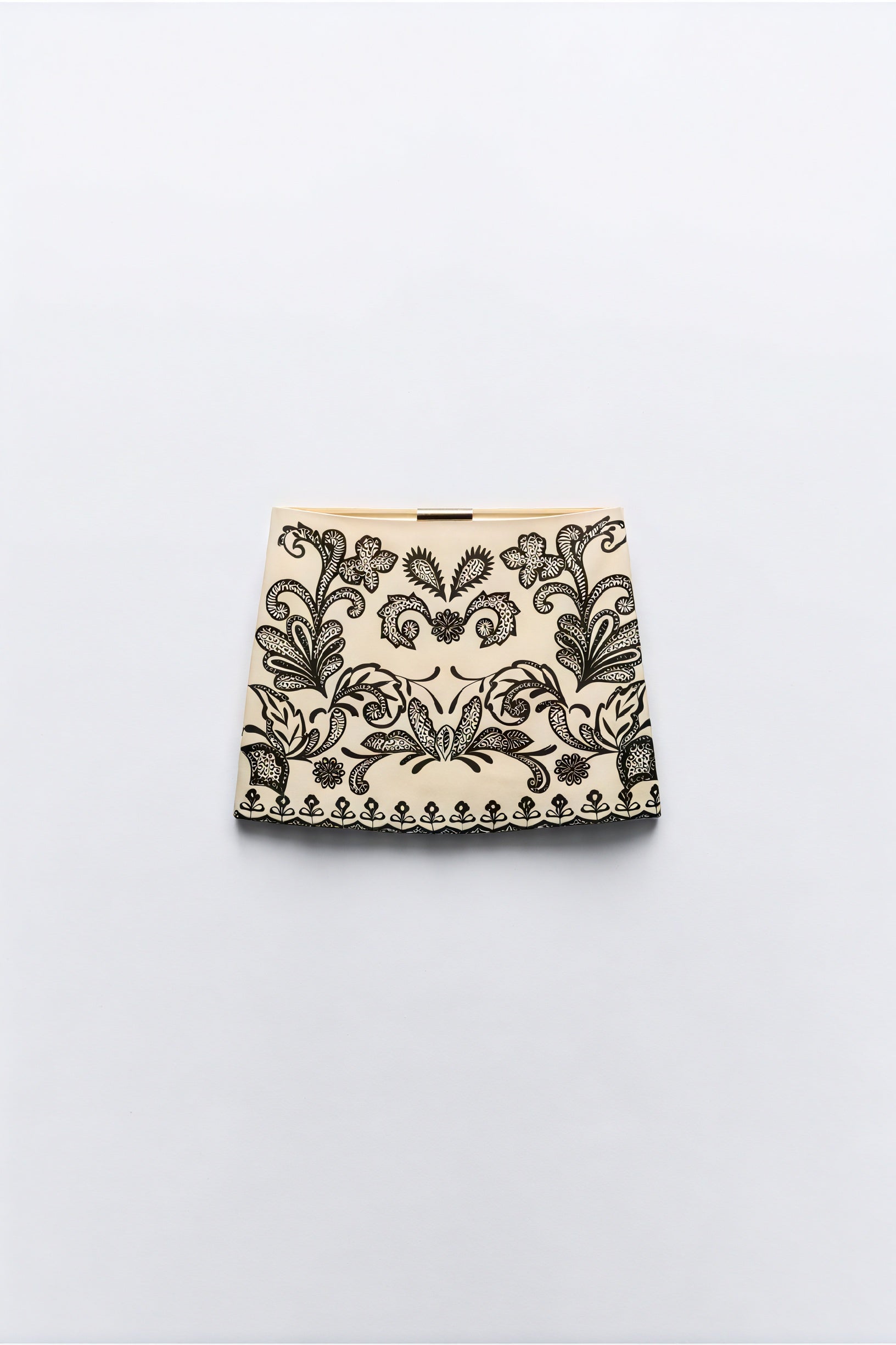 Haut Halter Brodé & Mini Jupe - Ensemble Bohème Chic-Sets-Marais Paris-Marais Paris