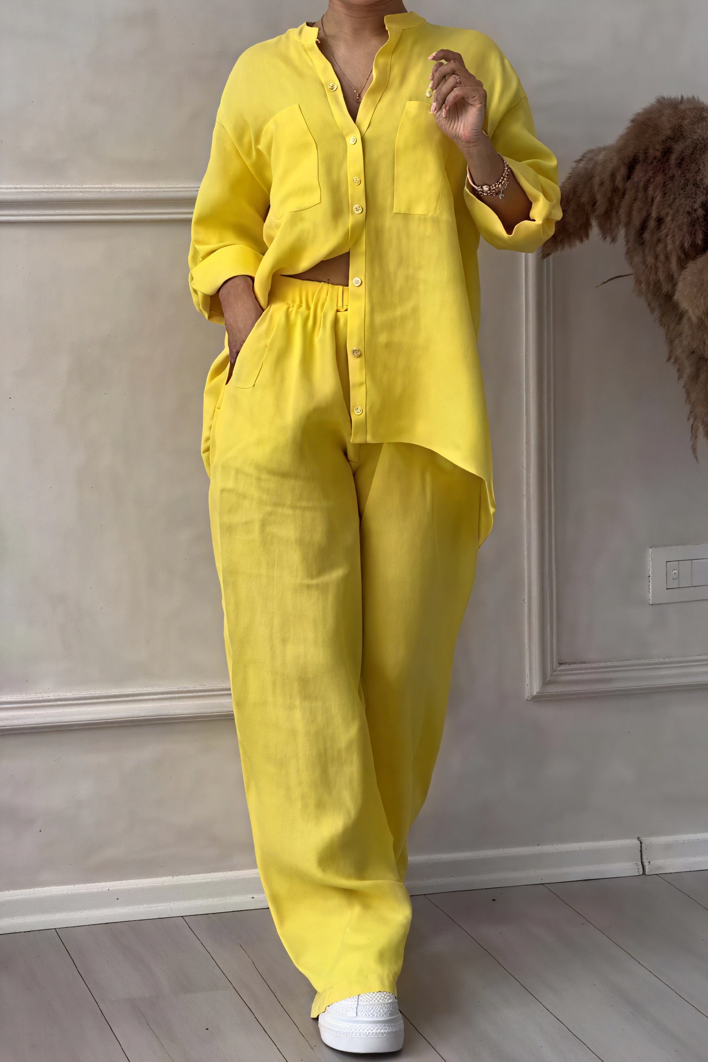 Ensemble Coordonné Chemise et Pantalon Ample – Confort et Style-Outfit Sets-Marais Paris-Jaune-S-Marais Paris