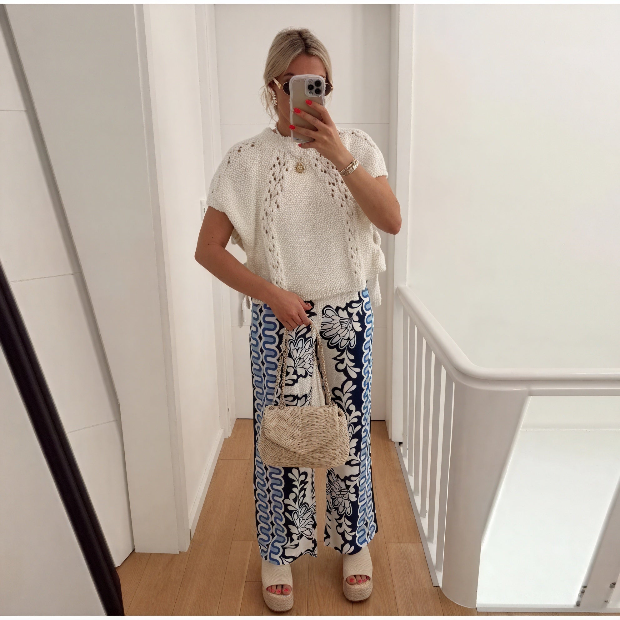 Tricot Ajouré Femme - Manches Courtes, Coupe Décontractée-Shirts & Tops-Marais Paris-Marais Paris