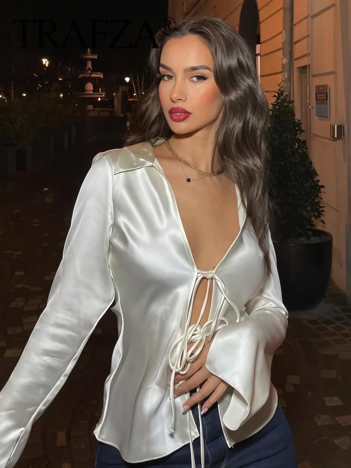 Blouse Femme Nœud Avant, Manches Longues, Col Classique-Shirts & Tops-Marais Paris-Marais Paris