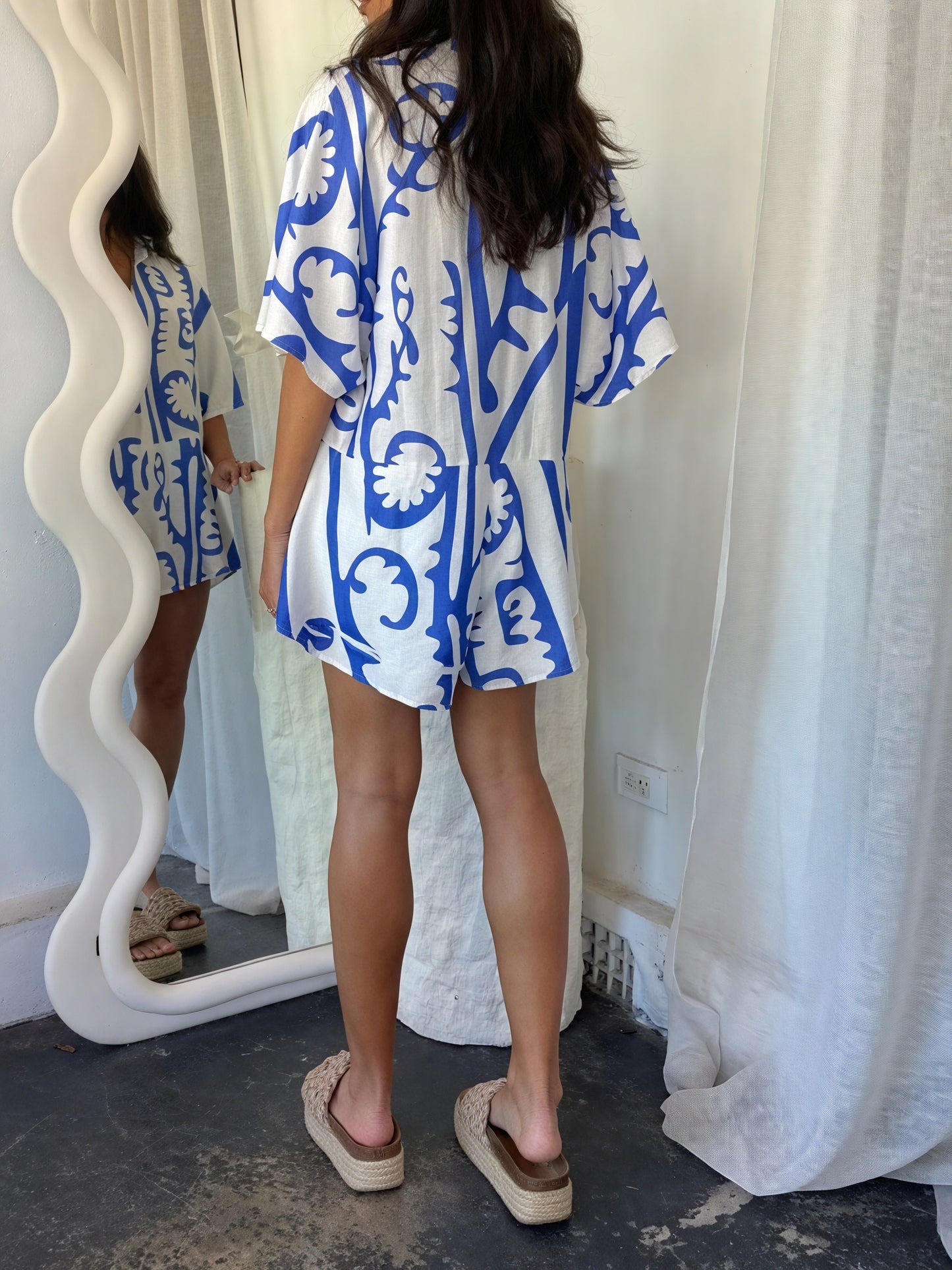 Robe Femme Manches Courtes Boutonnée Imprimée Motif Unique-81581-e21084c4-a056-401b-9d91-220e5cfbb7bc