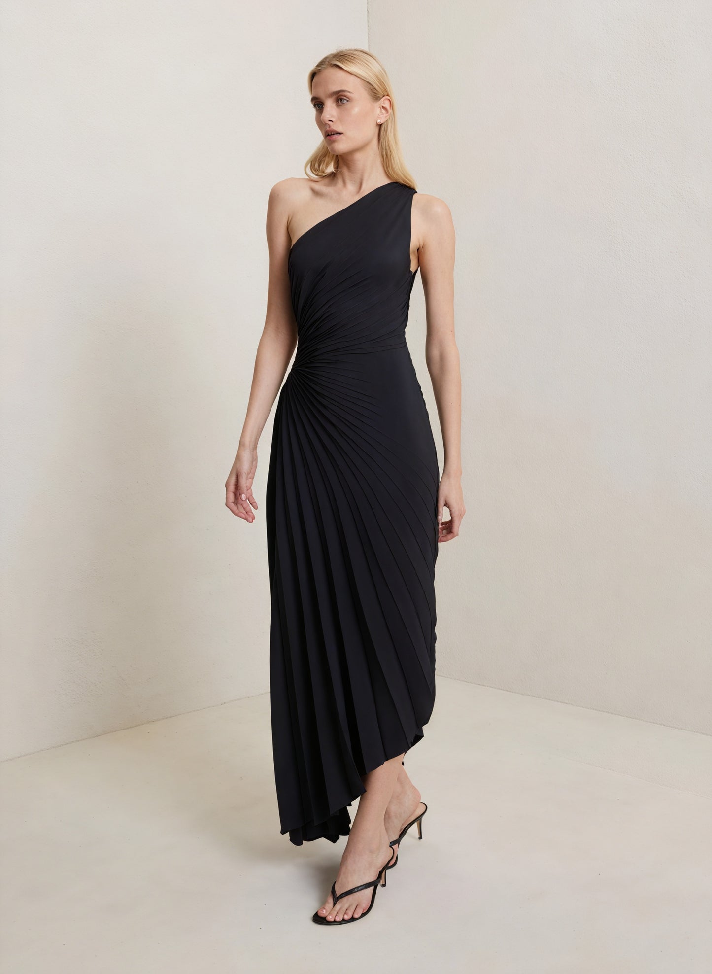 Robe Femme Plissée Épaule Unique Ourlet Asymétrique – Élégante-83236-b6bd053d-56ea-44a9-b100-57b38689703e