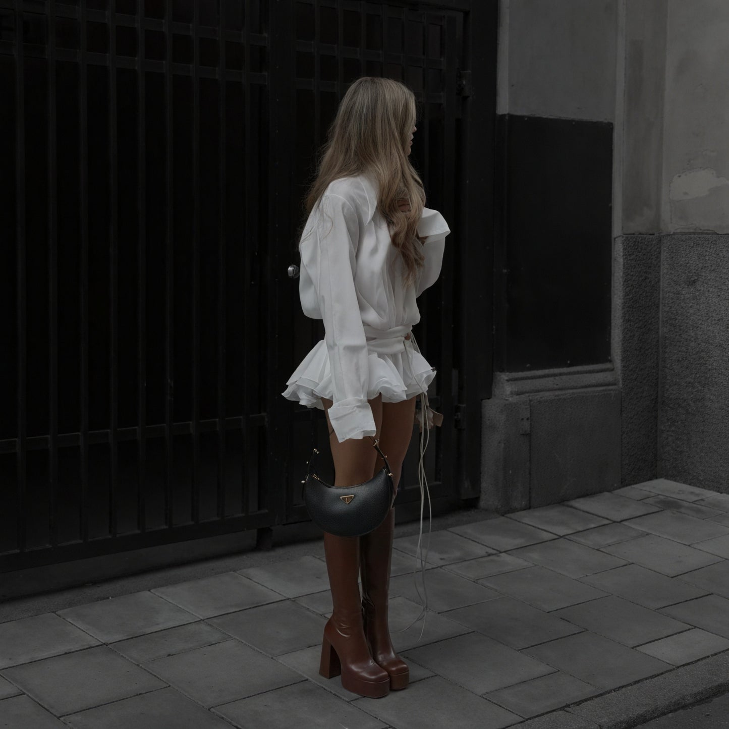 Robe Chemisier Blanche Femme – Manches Longues, Boutonnée, Élégante-83661-39611773-3cc1-4d0f-8406-6167cd428dd9