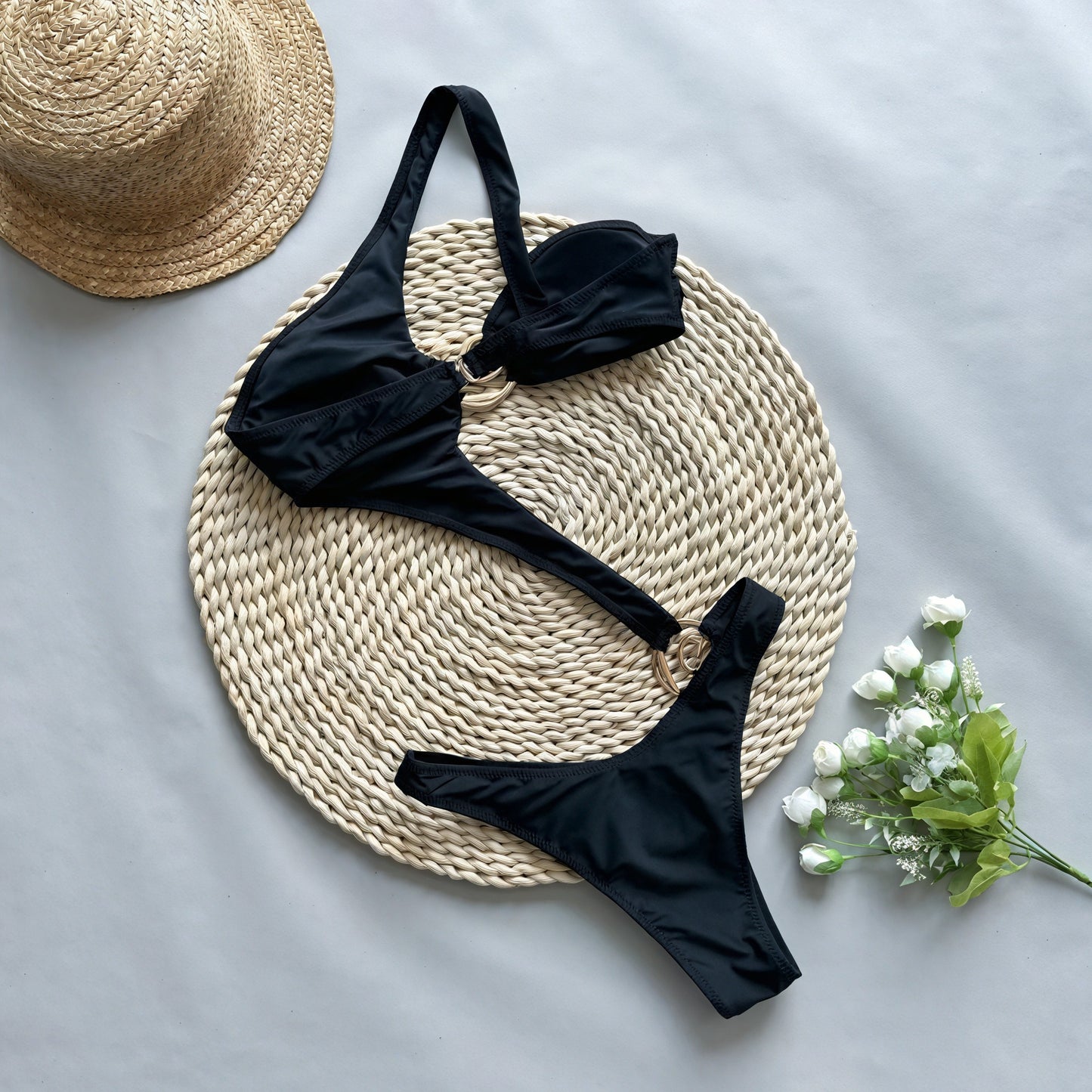 Maillot de Bain Femme Une Pièce Noir – Détail Quincaillerie Métallique-83767-fce6b564-3bf6-4dcd-8de6-03b4d1ec714b