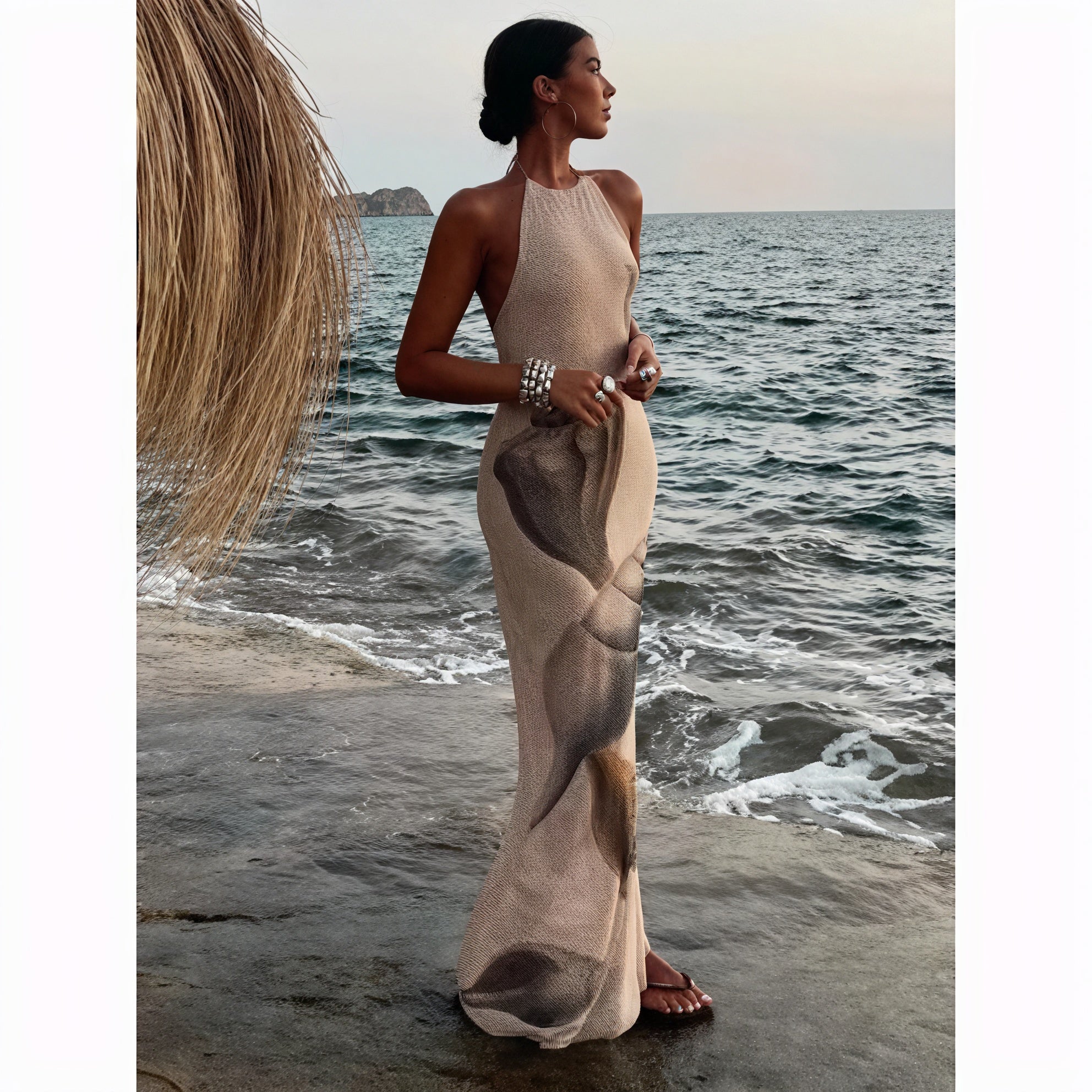 Robe Longue Femme – Col Halter, Imprimé Unique, Tissu Texturé Léger-83816-19811c5f-c13c-4134-8d7d-3b88331553a1