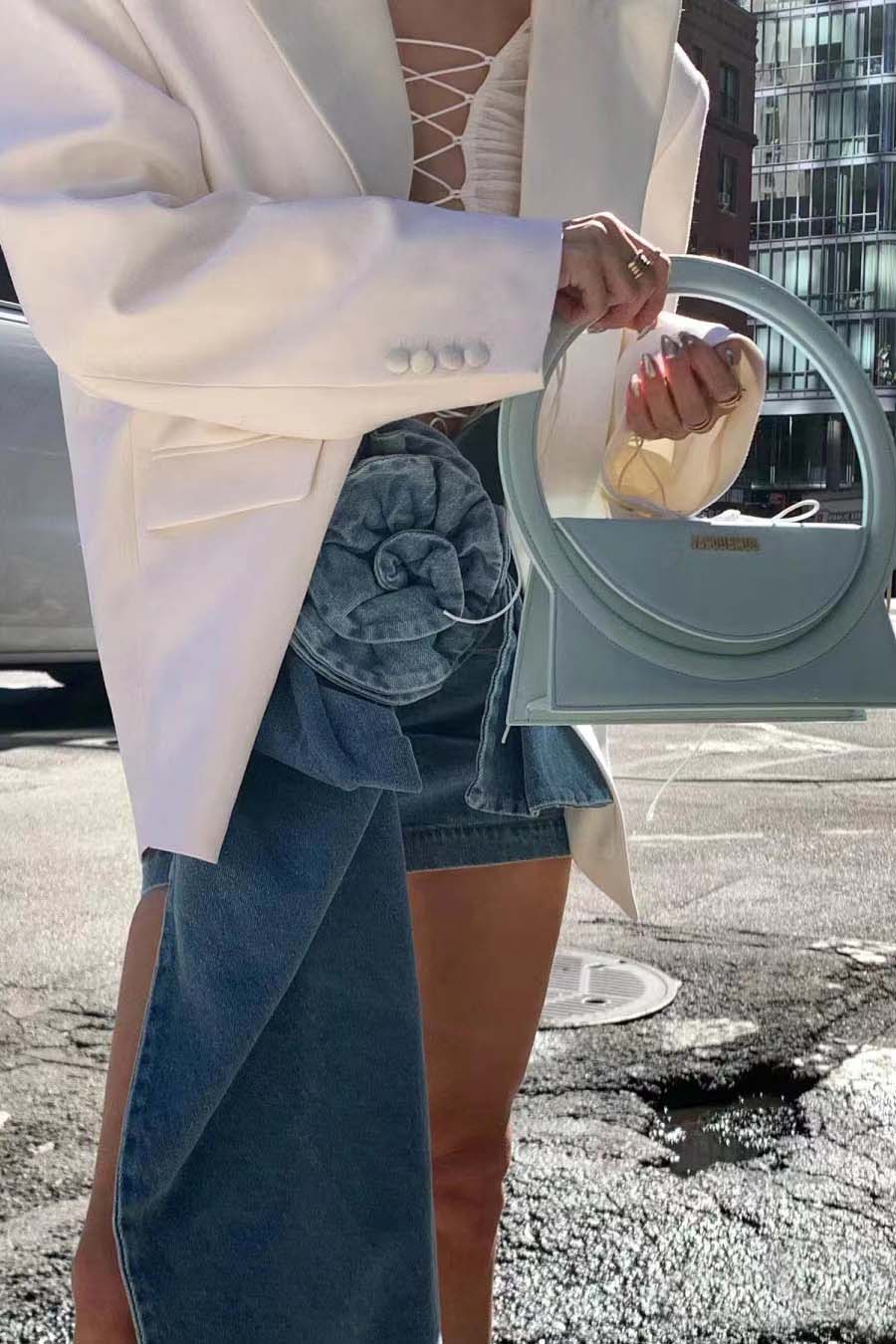 Jupe Denim Asymétrique avec Fleur Sculptée - Mini Jupe Avant-Garde-Mini Skirt-Marais Paris-Marais Paris