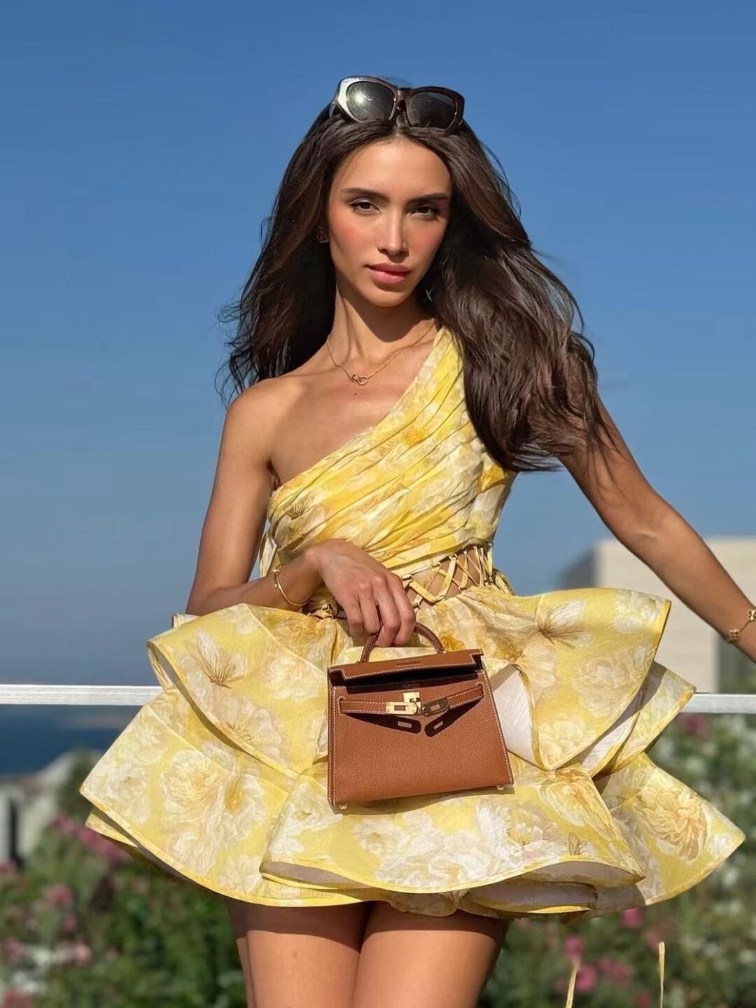 Robe Femme Fleurie Asymétrique Épaule Unique Jupe Volantée-83680-08f961a1-0098-437a-91b8-044663a44710