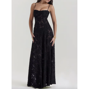 Robe Longue Silhouette Divine – Élégance Intemporelle