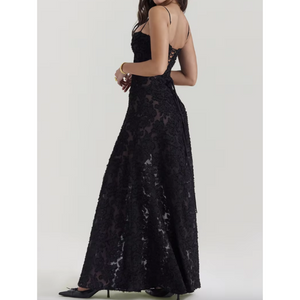 Robe Longue Silhouette Divine – Élégance Intemporelle