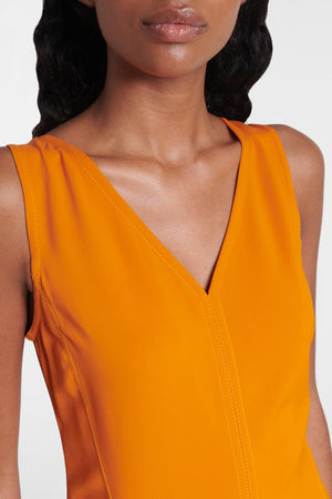 Robe Volants Asymétrique - Coupe Ajustée, Ourlet High-Low-Midi Dresses-Marais Paris-Marais Paris