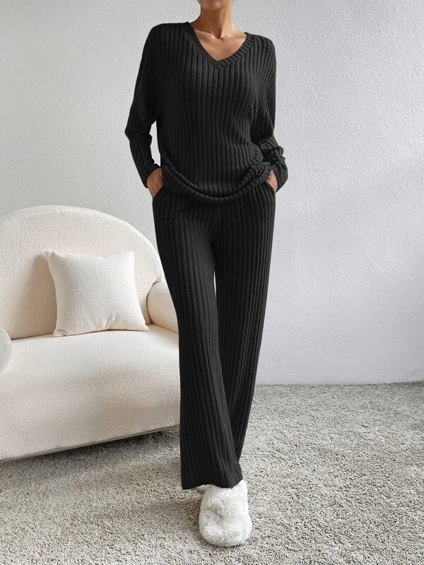 Ensemble Lounge Femme - Haut Col V, Pantalon Jambes Larges-Loungewear-Marais Paris-Noir-S-Marais Paris