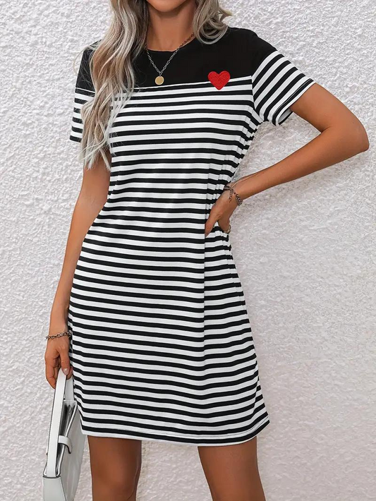 Robe Rayée Femme - Cœur Rouge, Manches Courtes, Coupe Trapèze-Dresses-Marais Paris-Marais Paris