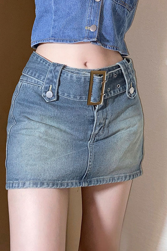Mini-jupe en jean taille haute avec boucle rectangulaire et détails œillets-Mini Skirt-Marais Paris-Marais Paris