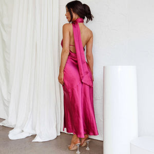 Robe Asymétrique Élégante - Coupe Ajustée, Détail Nœud, Soirée-Wedding Guest-Marais Paris-Marais Paris