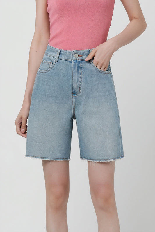 Short en Jean Délavé Coupe Droite - Style Décontracté, Ourlet Brut-shorts-Marais Paris-Bleu-26-Marais Paris