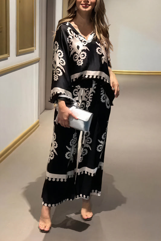 Ensemble de Nuit Femme Palazzo Fleuri - V-encolure, Manches Évasées-Sets-Marais Paris-Marais Paris
