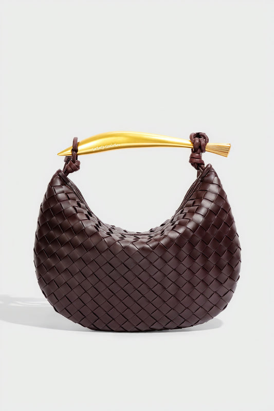 Sac à main croissant texturé - Design élégant, poignée dorée-Bags-Marais Paris-Marais Paris
