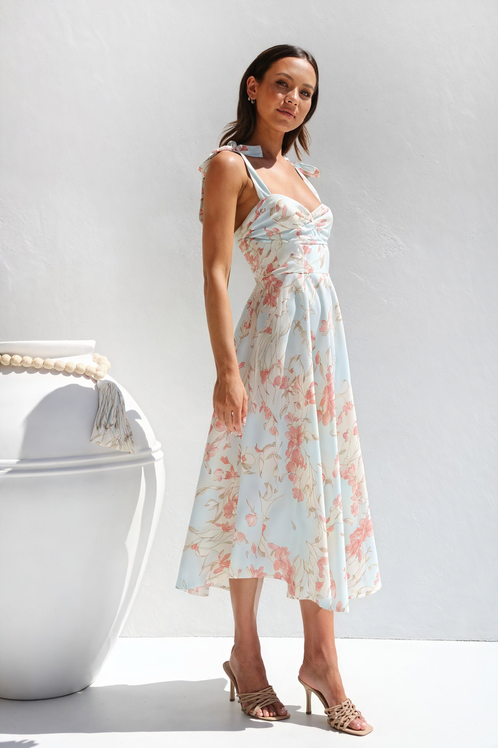Robe Midi Florale Bretelles Nouées - Coupe Ajustée, Imprimé Romantique-Dresses-Marais Paris-Marais Paris