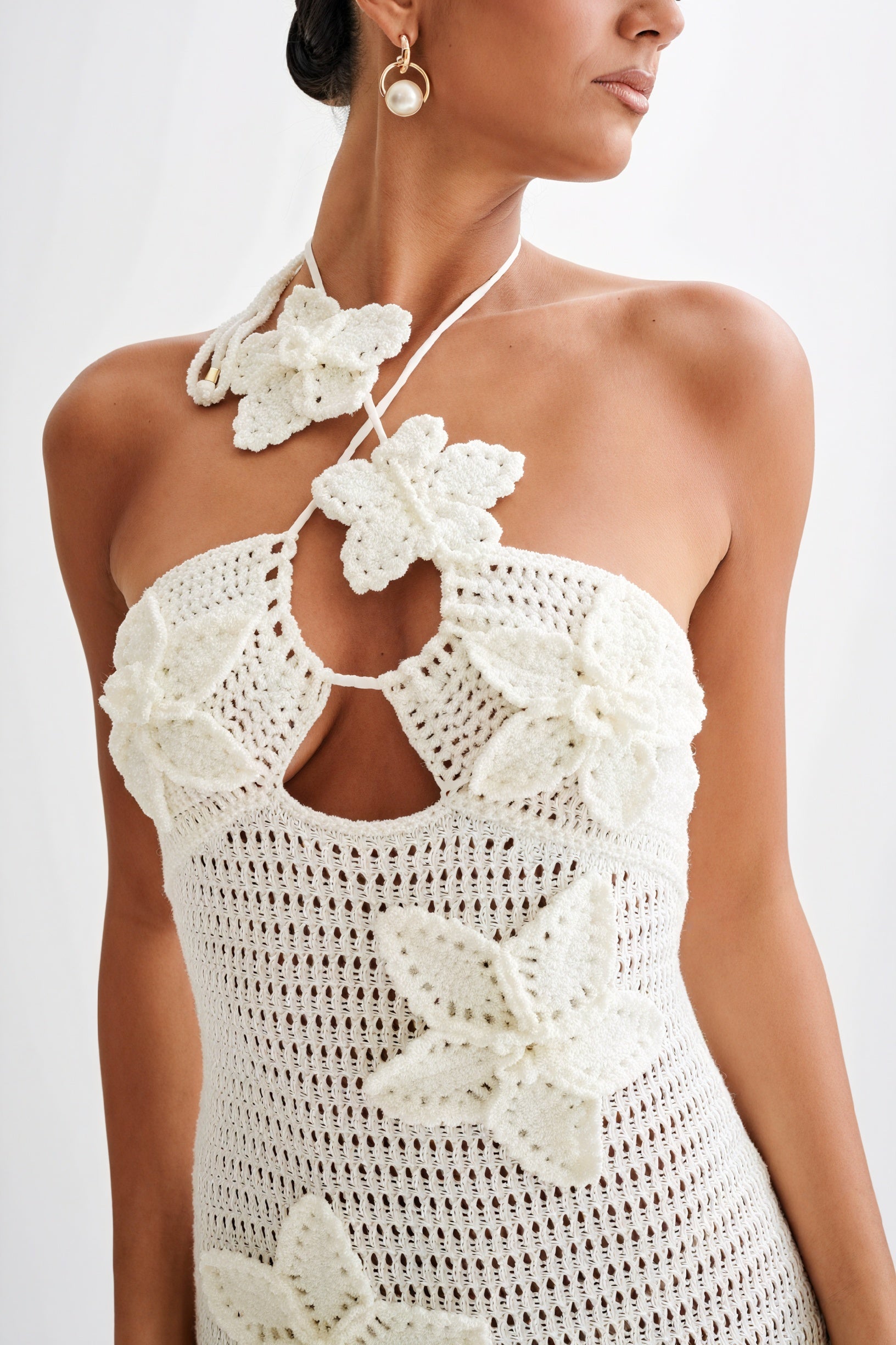 Robe Longue Bohème Florale Crochetée - Halter, Appliqués Floraux-Dresses-Marais Paris-Marais Paris