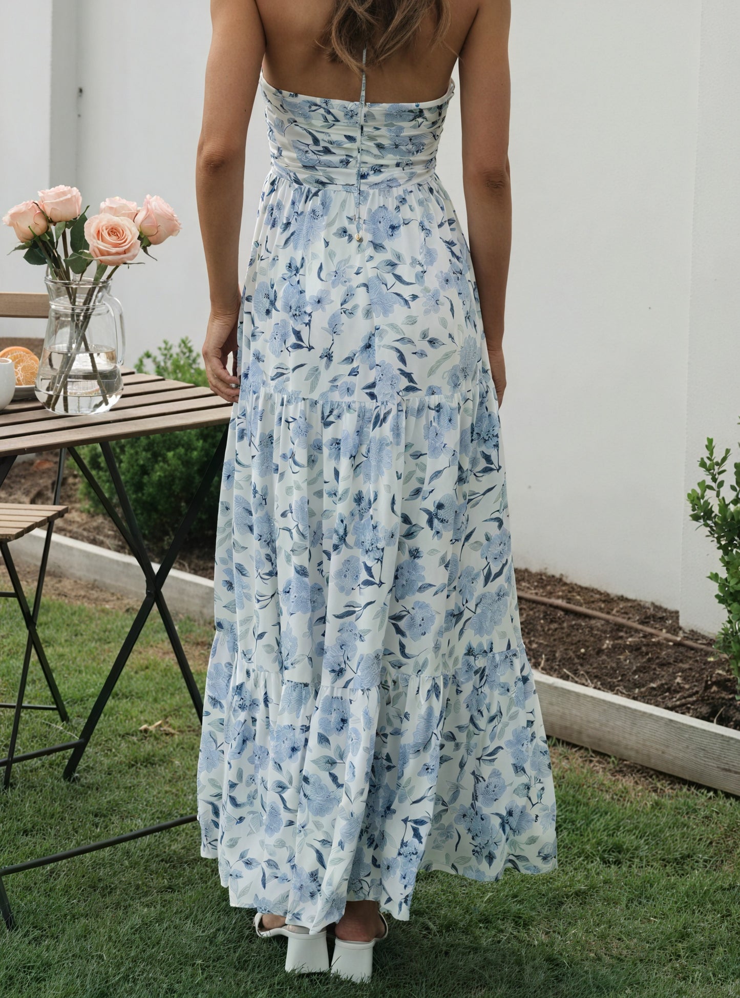 Robe Maxi Bohème Chic Imprimé Floral, Halterneck, Jupe à Volants-Dresses-Marais Paris-Marais Paris