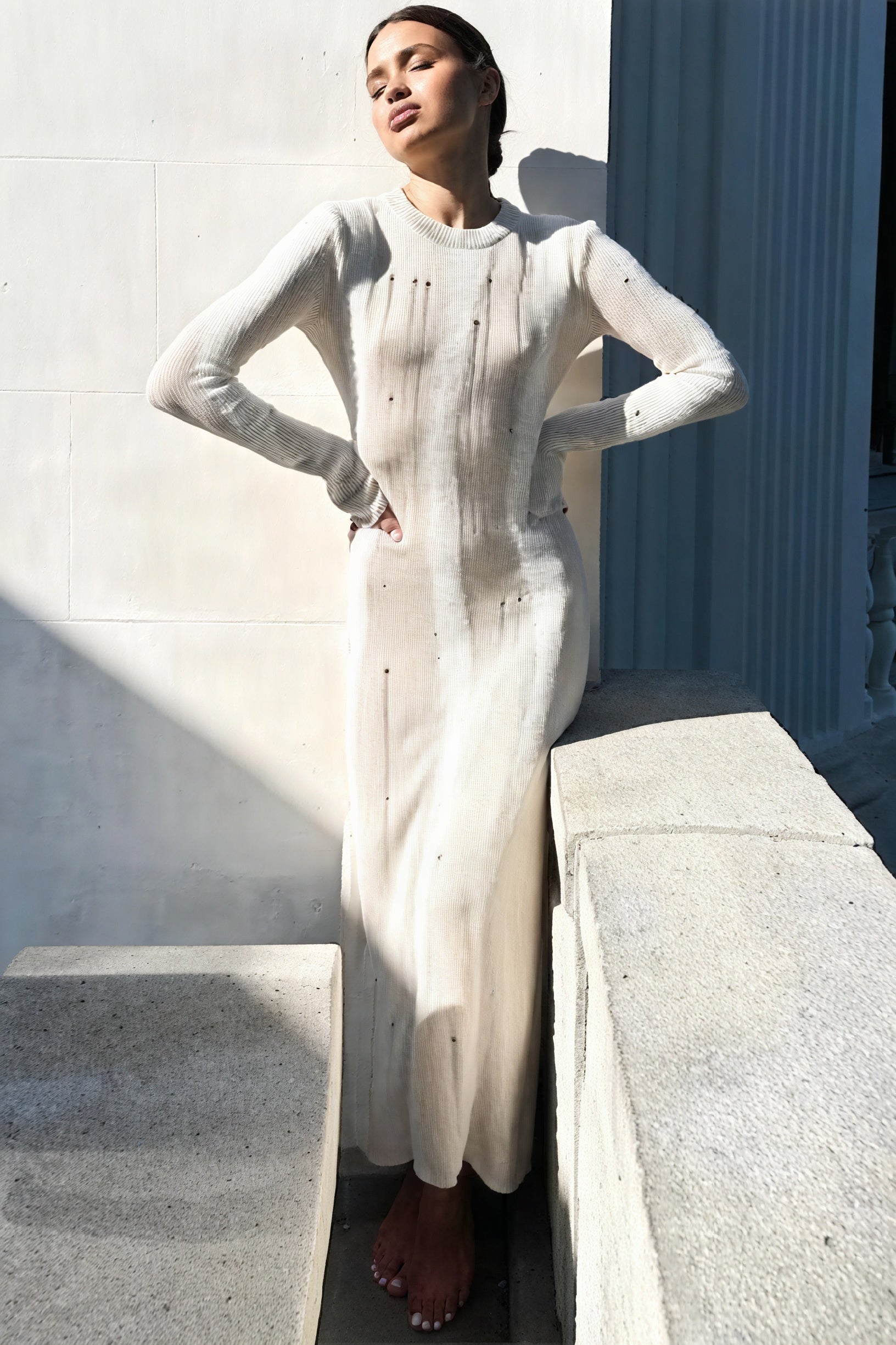 Robe Longue Femme – Maille Côtelée, Détails Perforés, Coupe Fluide-Dresses-Marais Paris-Beige-S-Marais Paris