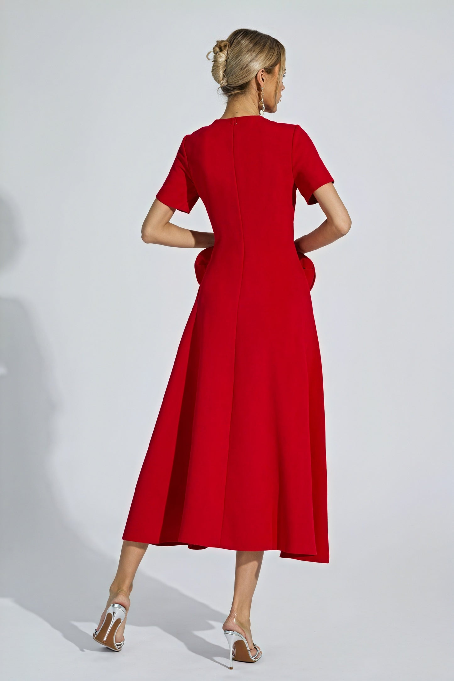 Robe Midi Femme - Coupe Classique, Détails Floraux Élégants-Dresses-Marais Paris-Marais Paris