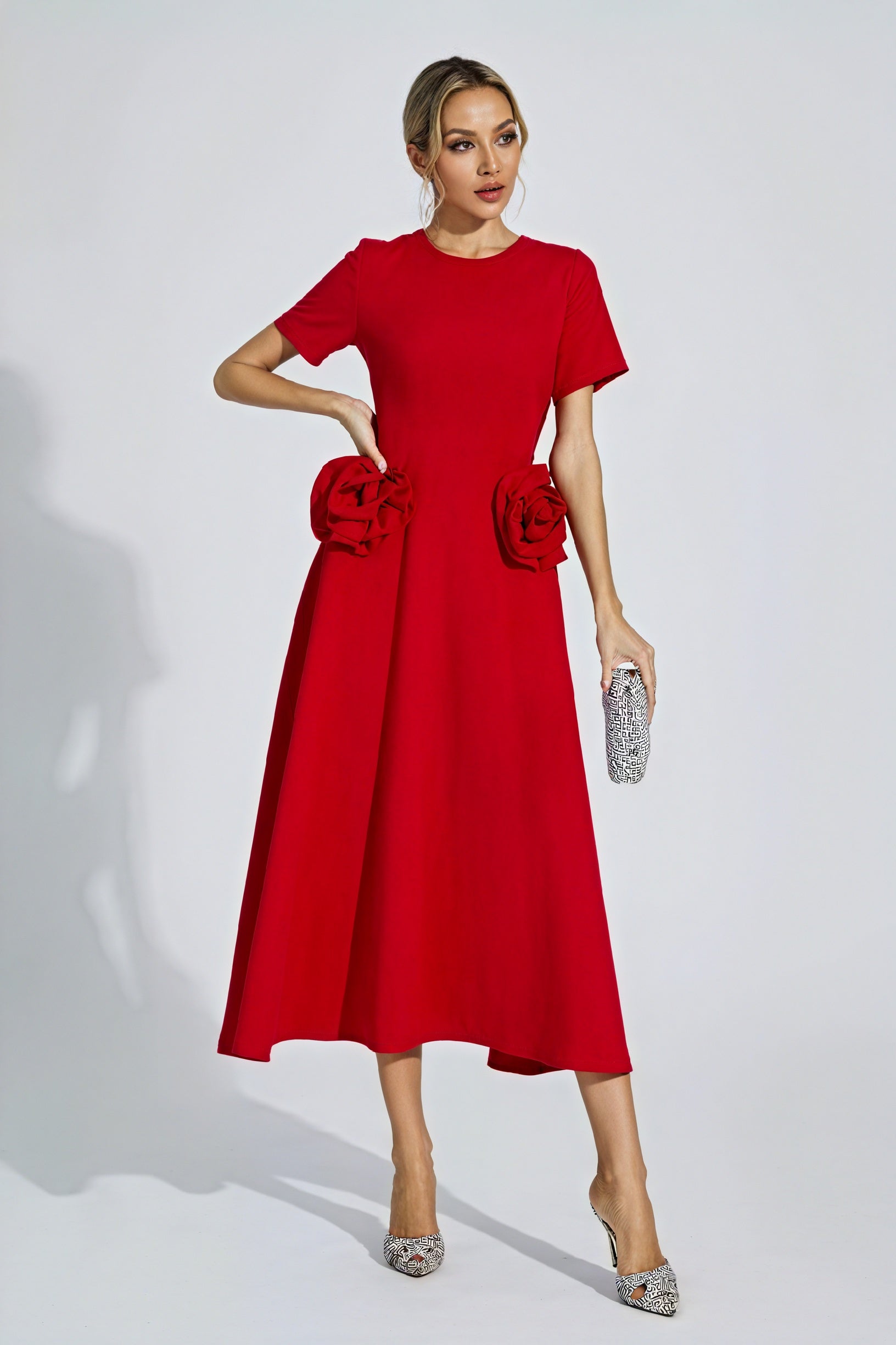 Robe Midi Femme - Coupe Classique, Détails Floraux Élégants-Dresses-Marais Paris-Rouge-S-Marais Paris