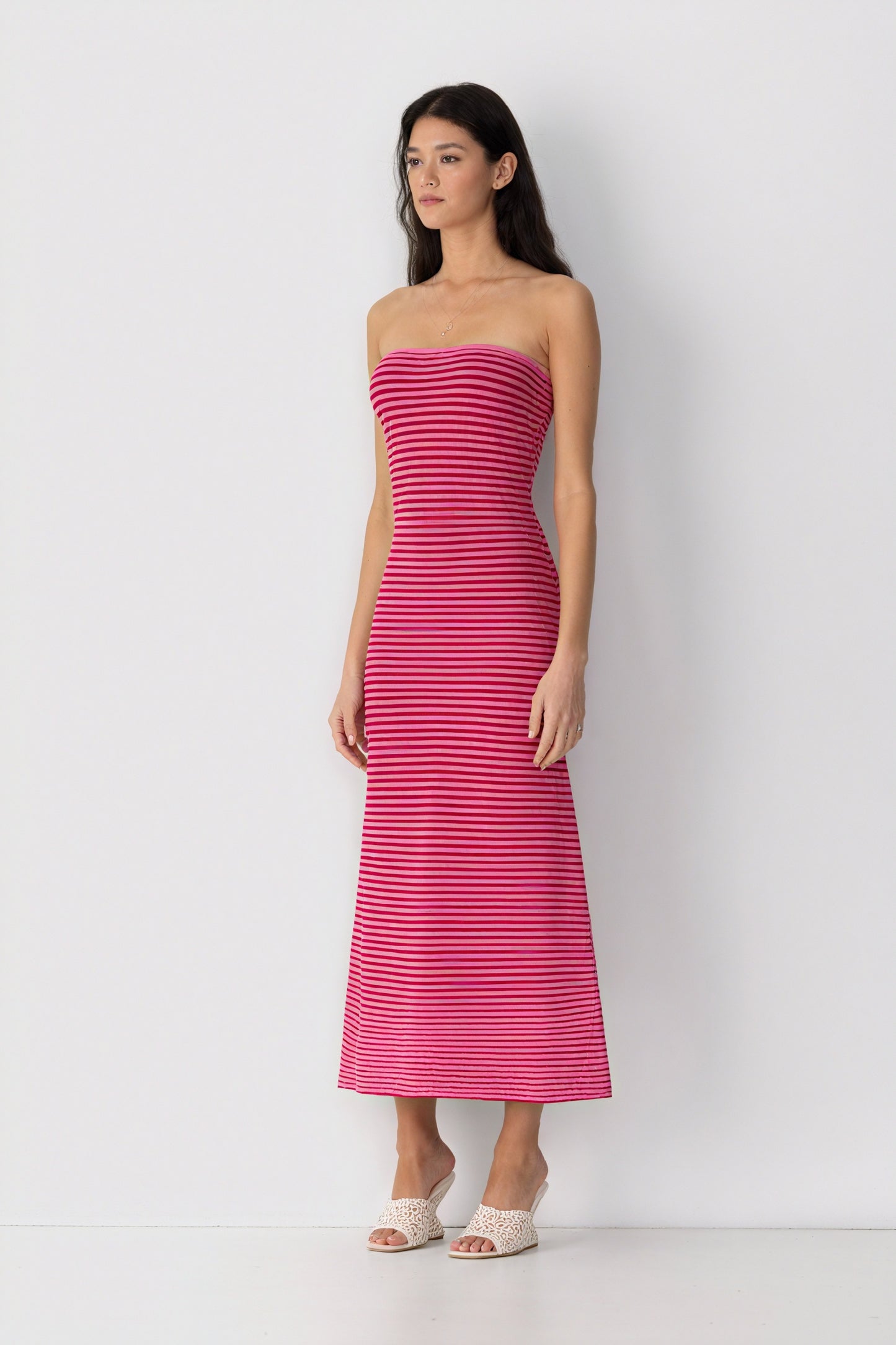 Robe Midi Rayée Sans Bretelles - Coupe Ajustée, Design Moderne-Dresses-Marais Paris-Marais Paris