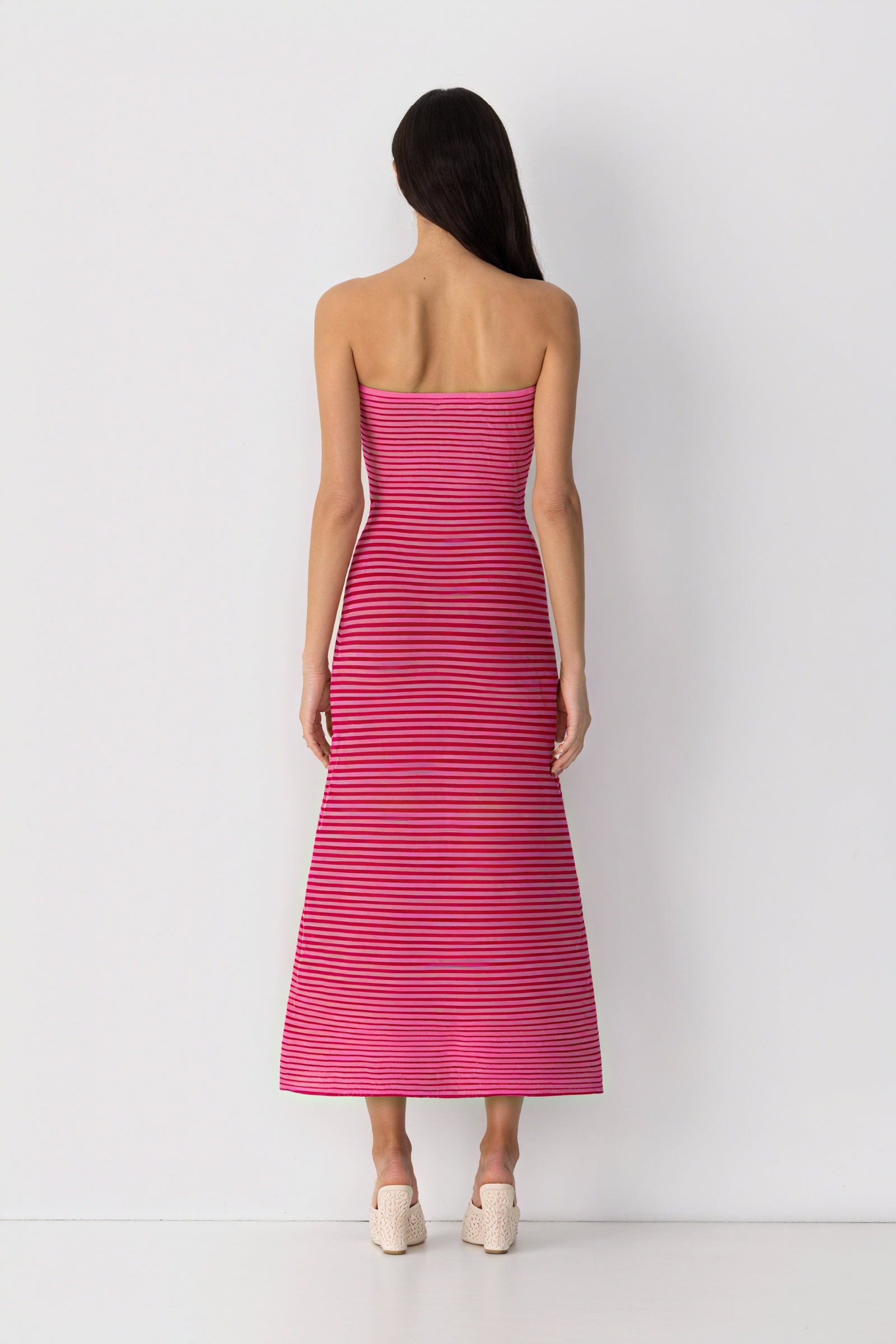 Robe Midi Rayée Sans Bretelles - Coupe Ajustée, Design Moderne-Dresses-Marais Paris-Marais Paris
