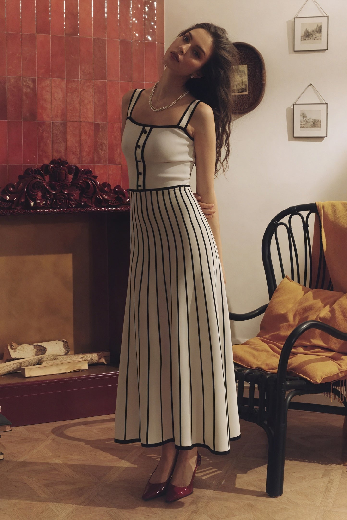 Robe Midi Rayée, Coupe Évasée, Bretelles Fines, Encolure Carrée-Dresses-Marais Paris-Marais Paris