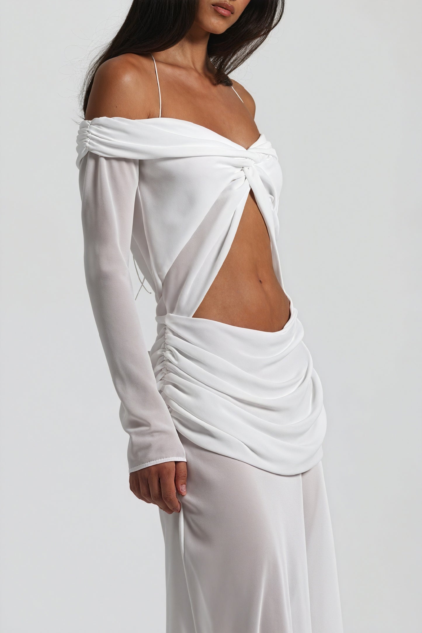 Robe Longue Épaules Nues Nœud Découpé Soirée Élégante-Maxi Dresses-Marais Paris-Marais Paris