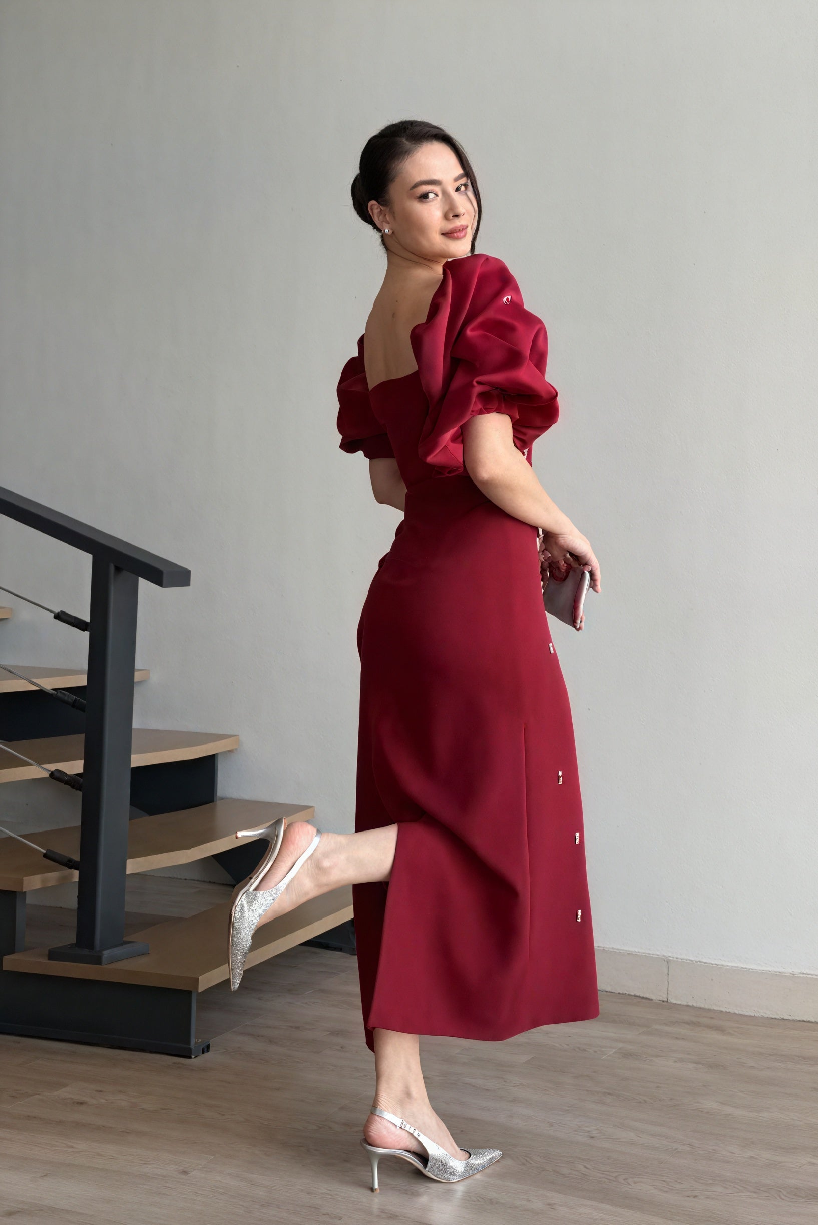 Robe Midi Femme - Silhouette Ajustée, Manches Bouffantes, Élégante-Maxi Dresses-Marais Paris-Marais Paris