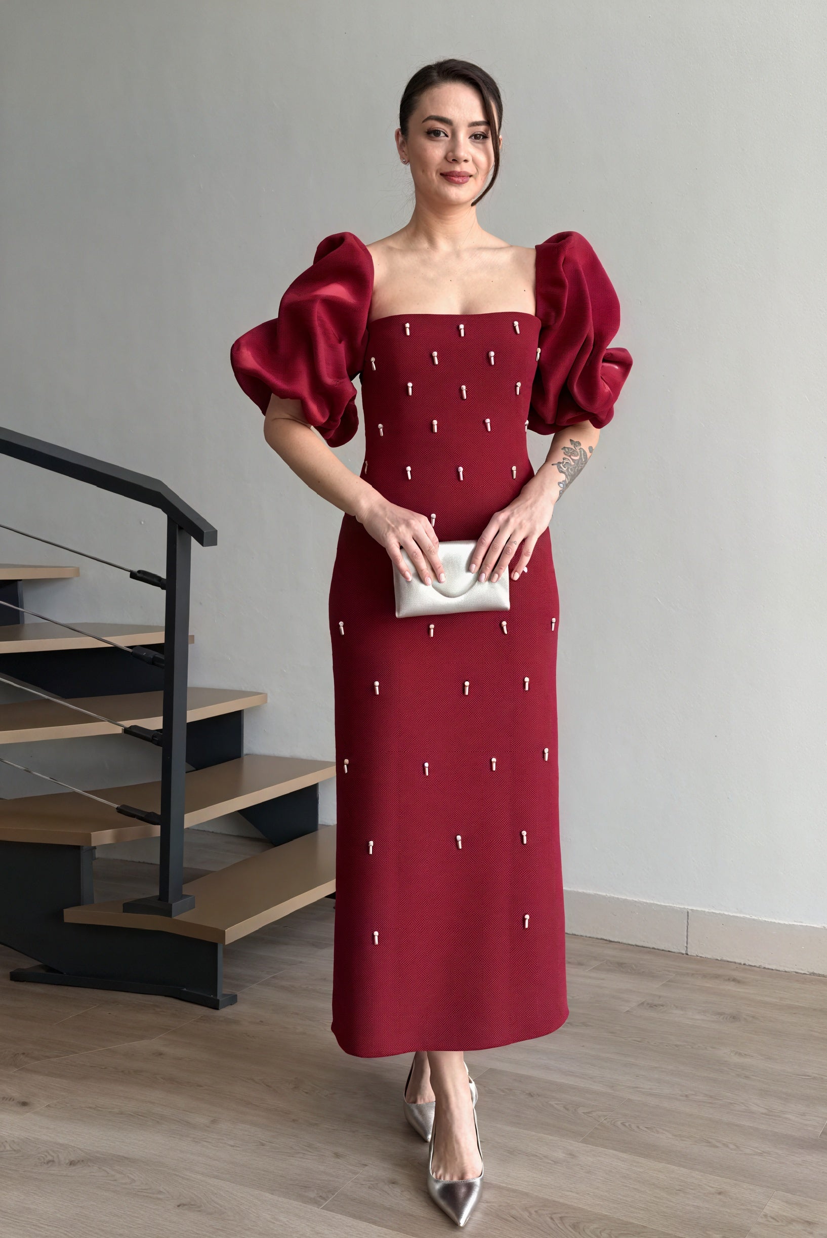 Robe Midi Femme - Silhouette Ajustée, Manches Bouffantes, Élégante-Maxi Dresses-Marais Paris-Rouge-XS-Marais Paris