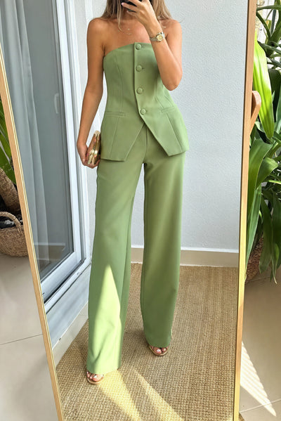 Ensemble Tailleur Moderne – Silhouette Élégante