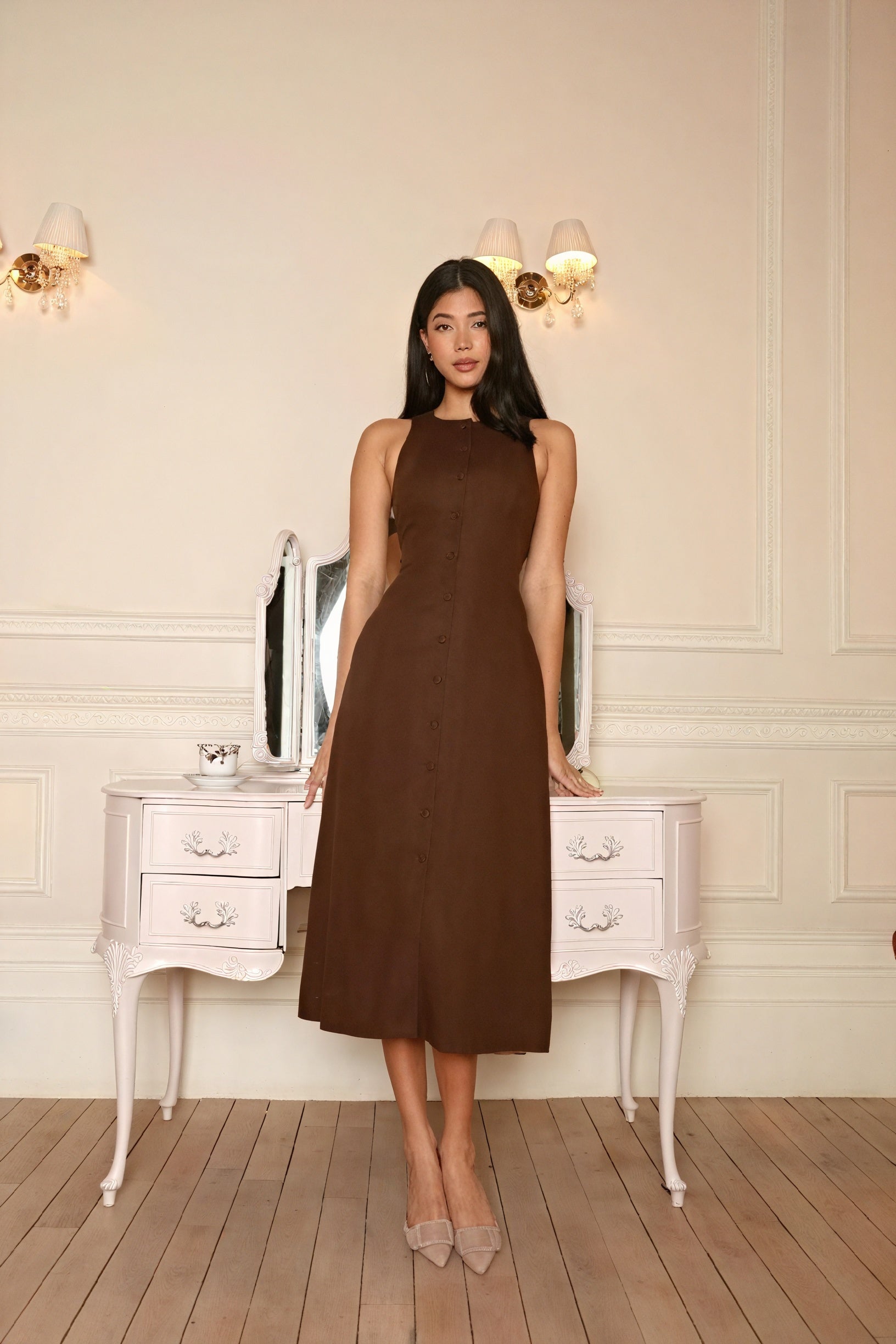 Robe Midi Boutonnée avec Fente et Poches - Élégance et Confort-Maxi Dresses-Marais Paris-Marais Paris