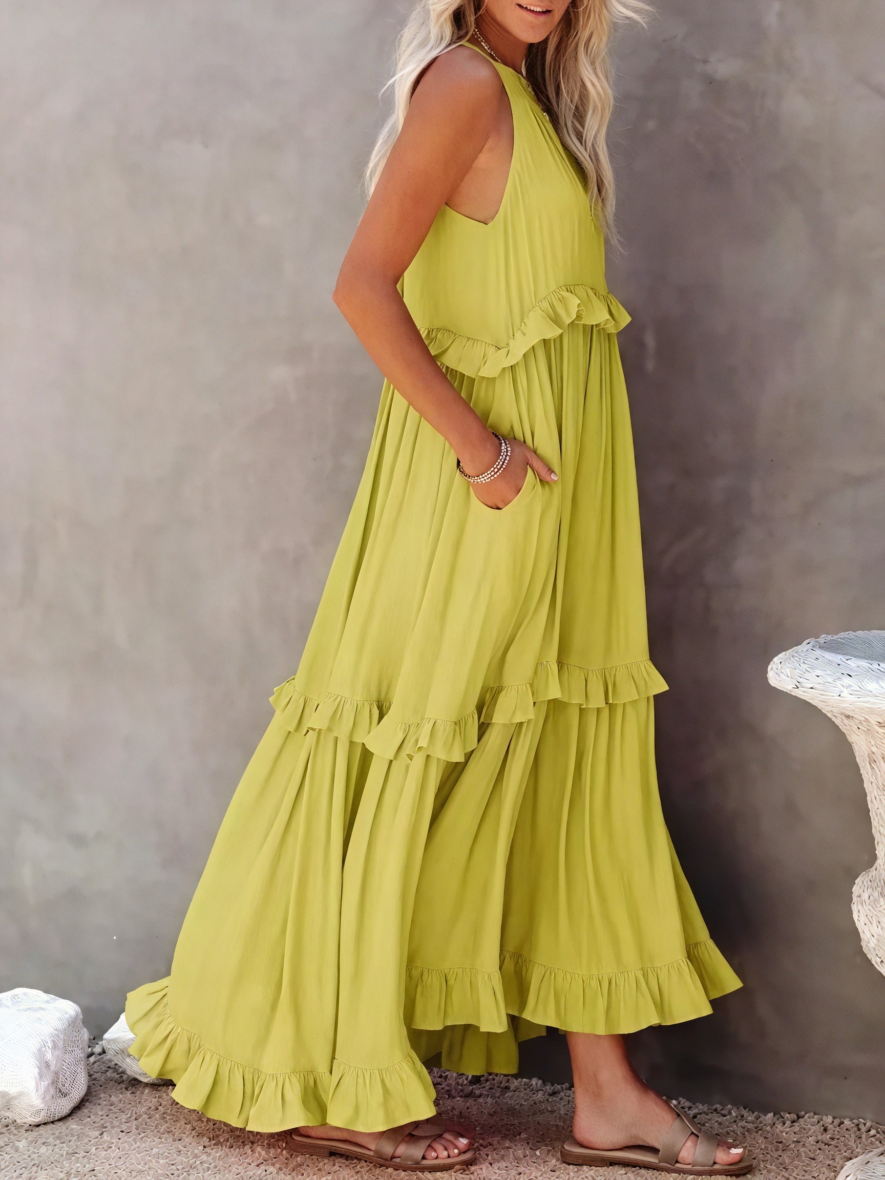 Robe Maxi Fluide Femme Col Halter Volants Délicats Légère Confortable Été Élégance Sans Effort-81649-e2bce076-e5bd-48e2-a543-e329b8f82dcd