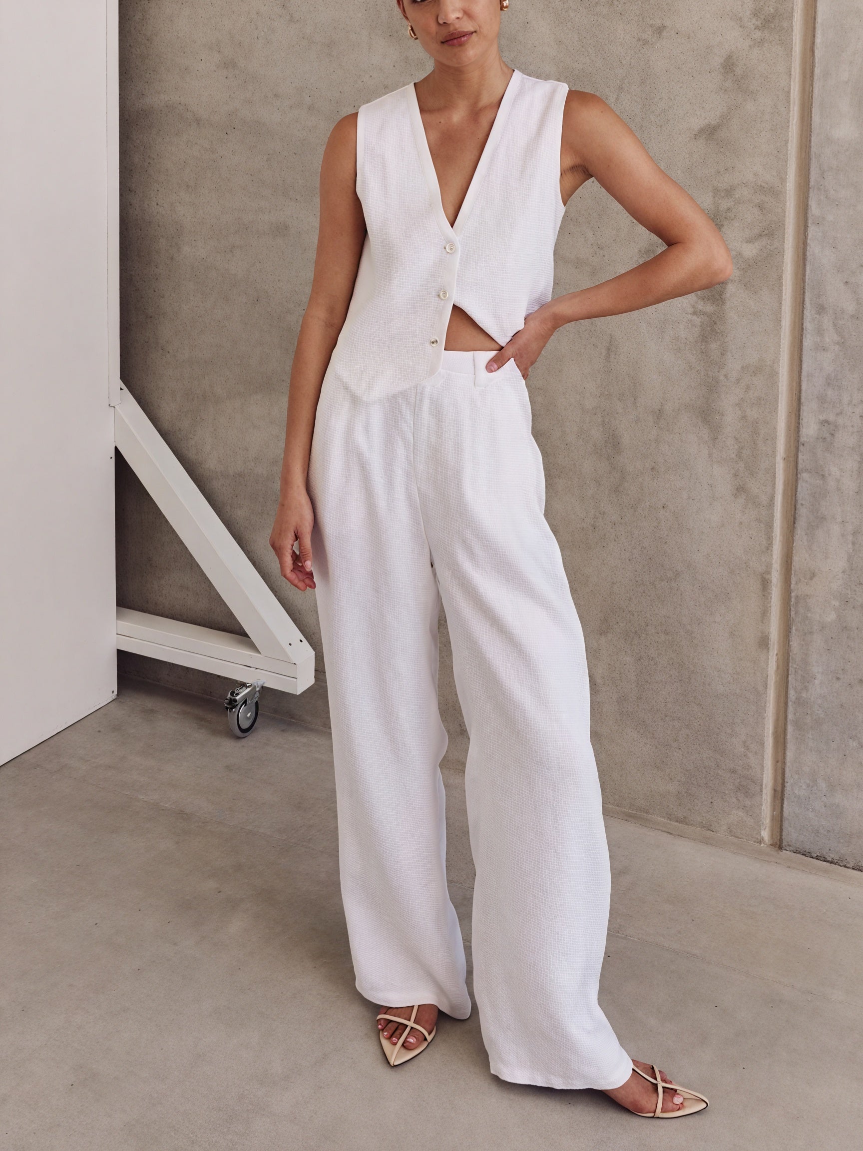 Ensemble Veston Sans Manches et Pantalon Jambes Larges-Outfit Sets-Marais Paris-Marais Paris