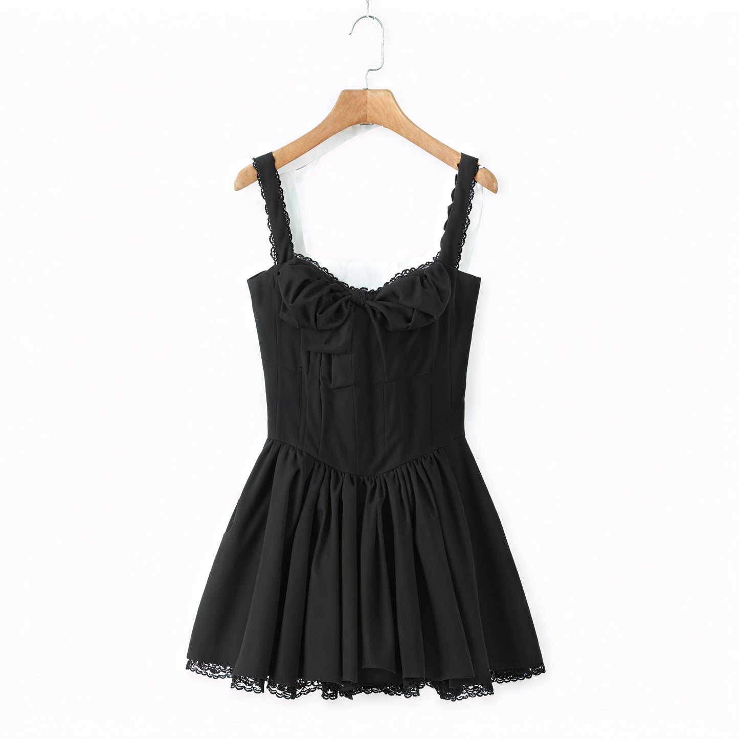 Robe Évasée Détails Raffinés Coupe Flatteuse-Marais Paris-Noir-XS-Marais Paris
