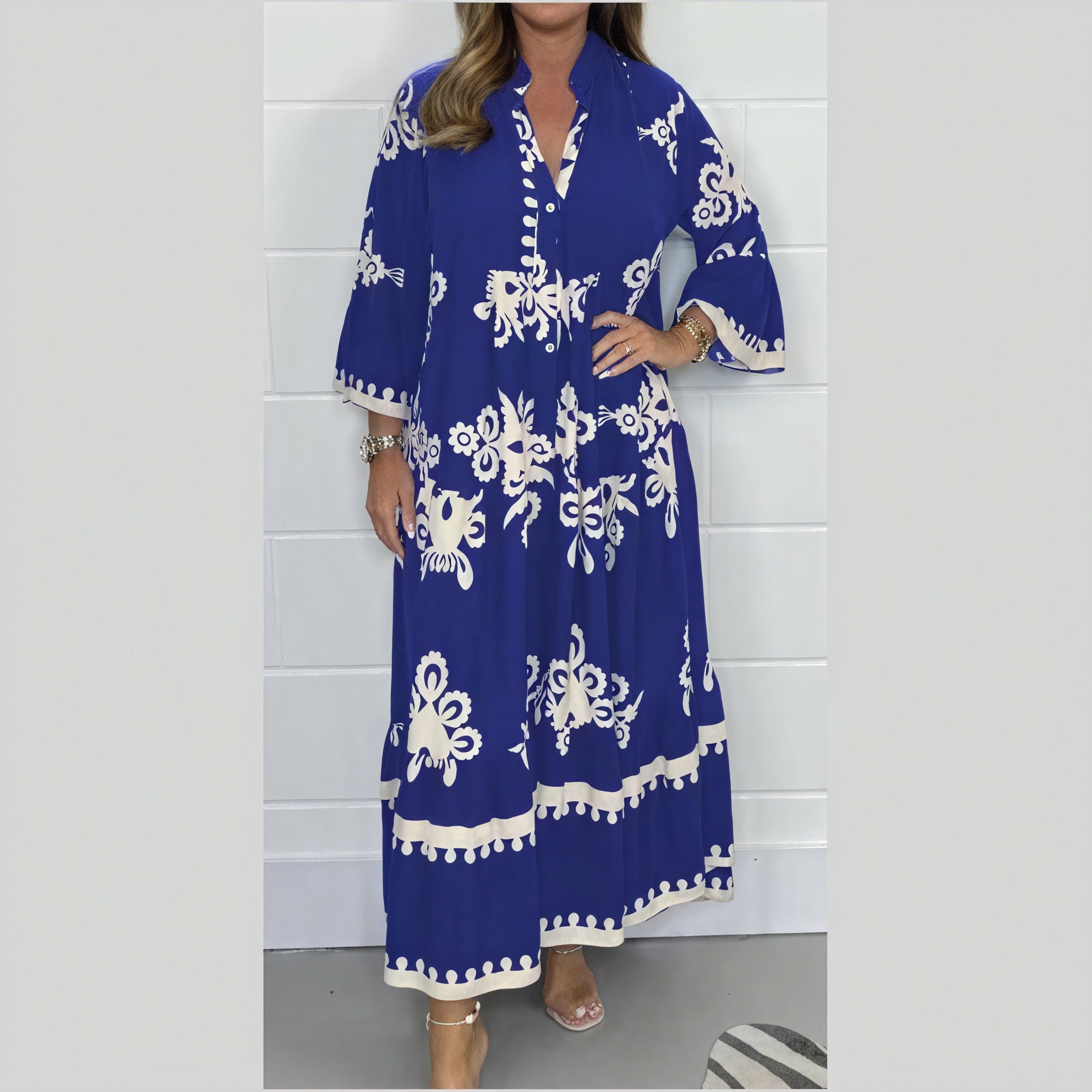 Robe Longue Bohème Motifs Floraux Coupe Fluide Manches Évasées-Marais Paris-Bleu-M-Marais Paris