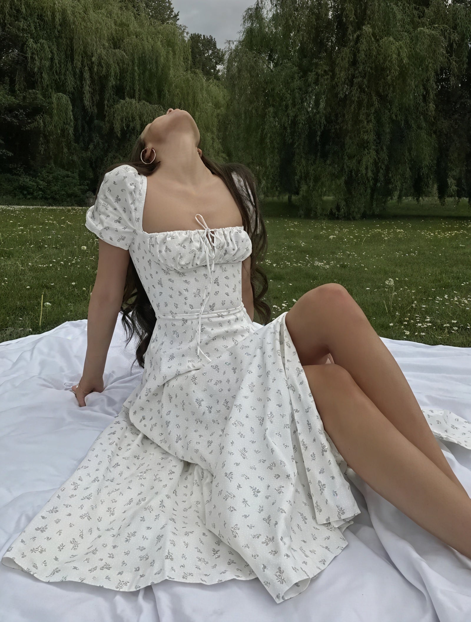 Robe Fleurie Femme Col Carré Manches Bouffantes Fente Haute Nœud Poitrine Romantique Été-82654-dccc2520-7857-4702-bc86-f3fc7a67be2c